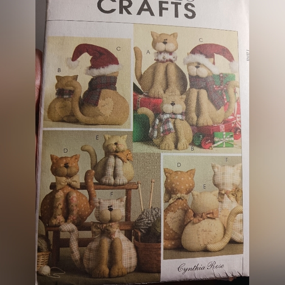 2001, 2006 Dog Bed & Cat Doll Patterns.  Uncut - Picture 6 of 10